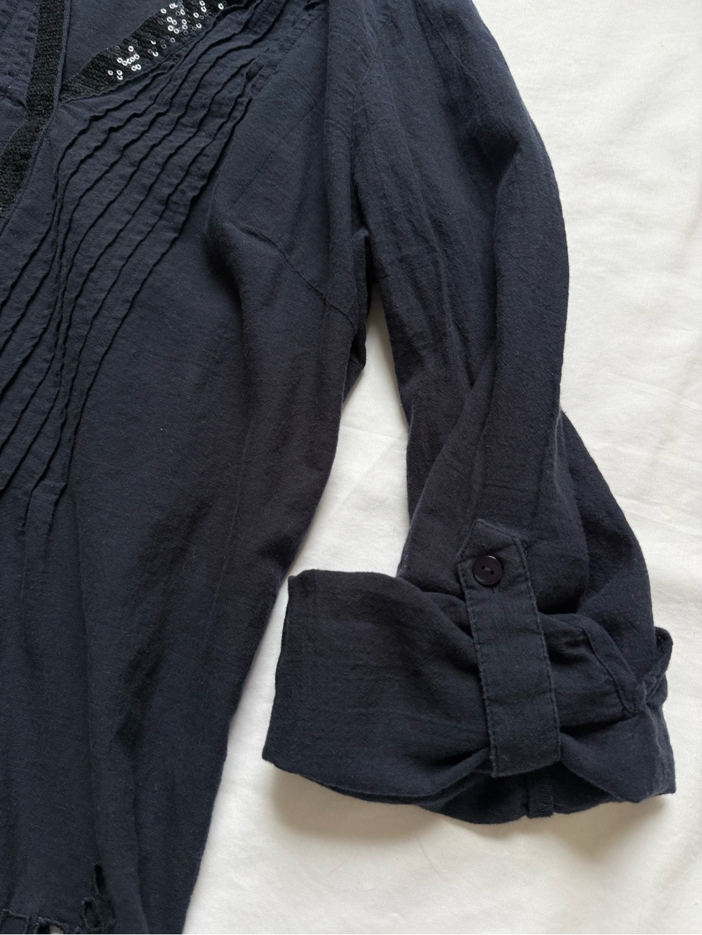 Style & Co. 100% Cotton Navy Eyelet V-Neck Tunic - Picture 6 of 6